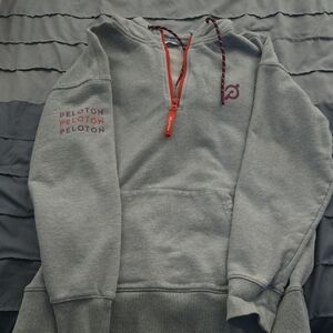 Peloton Gray 1/4 Zip Sweatshirt - M